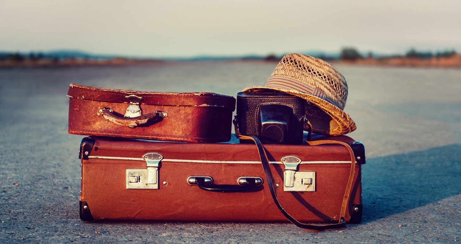 luggage-travel-holiday-re-sized
